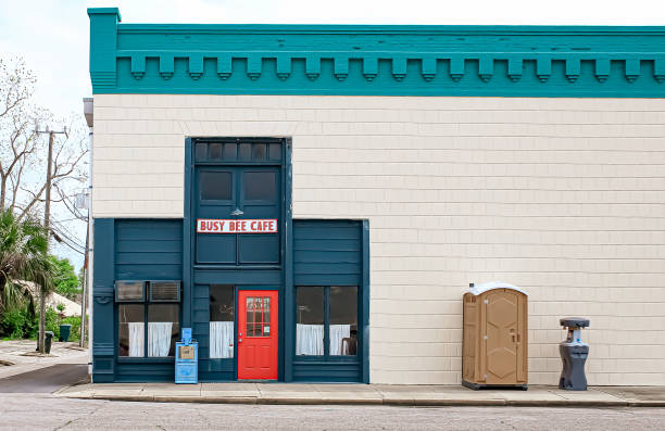 Best Luxury portable toilet rental  in Wood River, IL